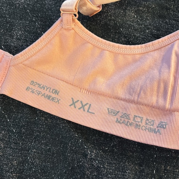 Nursing Bra - Picture 6 of 7